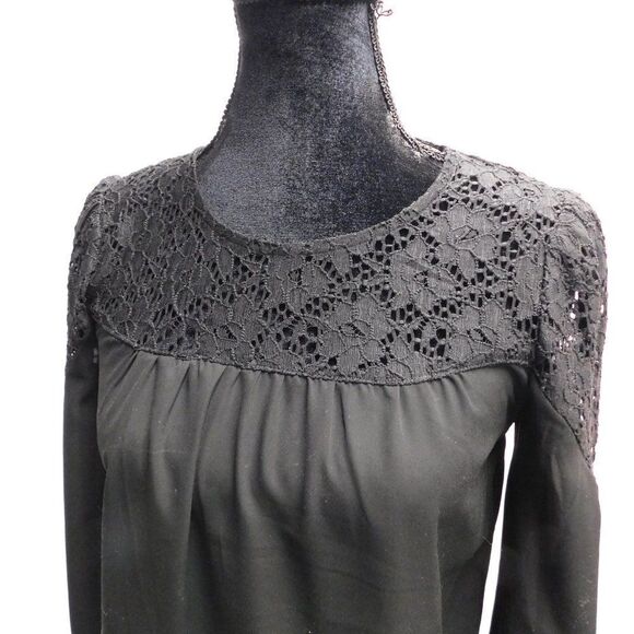Anthropologie Kit and Sky S Black Silky Crochet Embroidered Blouse EUC - Picture 3 of 5